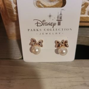 Disney Parks Collection Minnie Mouse Bow Earrings